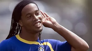 En GPS celebraron por adelantado el cumpleaños de Ronaldinho
