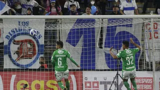 Isla desbordó y provocó el autogol de Pablo Alvarado contra Audax Italiano
