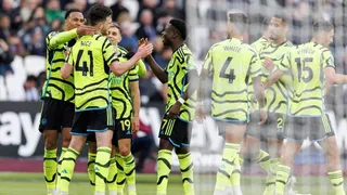 Saka hizo un doblete y Rice marcó un tremendo golazo en paliza de Arsenal a West Ham