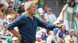 Prensa española aseguró que Manuel Pellegrini viajó a Chile de urgencia