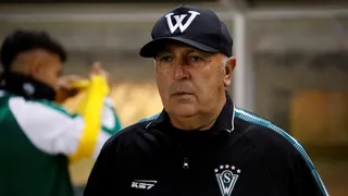 Santiago Wanderers contra el tiempo: ¿Llegarán los refuerzos antes del cierre del mercado?