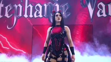 Rivalidad para varios años: Stephanie Vaquer deslumbra en nueva lucha en WWE RAW