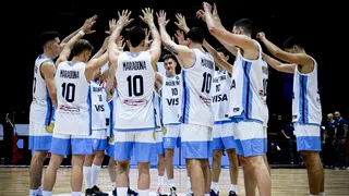 “Para toda la eternidad”: El homenaje de la selección de baloncesto de Argentina a Maradona