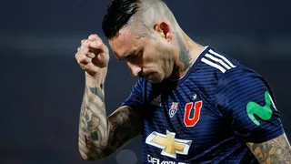 Pinilla recordó en duros términos su salida de la U: Tuve problemas con dirigentes y jugadores