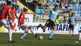 Nicolás Oroz abrió la cuenta para O’Higgins sobre Huachipato en Rancagua