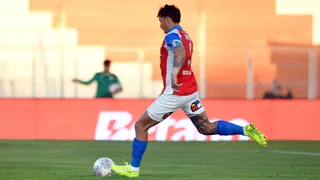 ¿Penal para Católica? La insólita cifra que vuelve a encender la polémica arbitral en el fútbol chileno