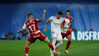 Benzema lideró con un “Hat-Trick” la fiesta de Real Madrid en su regreso al “Santiago Bernabéu”