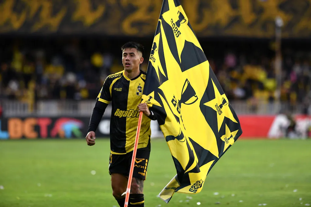 Palavecino promete talento y una gran versión con la camiseta de la UC/ © Alejandro Pizarro Ubilla-Photosport