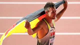Niklas Kaul se transformó en el campeón mundial de decatlón más joven de la historia en Doha