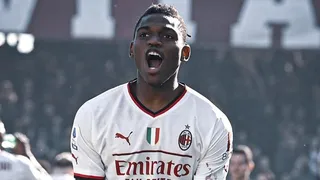 Rafael Leao se quedará en AC Milan a cambio de millonario monto, según la prensa italiana