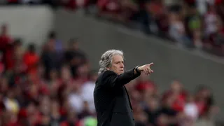 Jorge Jesús dejó el banco de Benfica y suena en Atlético Mineiro