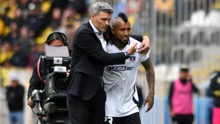 “Es una falta de respeto”: Revelan el cara a cara que detonó la bomba entre Vidal y Ortiz en Colo Colo