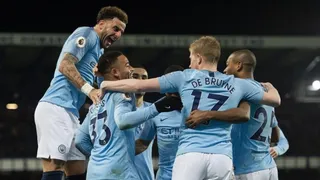 Manchester City venció a Everton y alcanzó el liderato de la Premier League