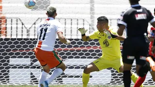 Felipe Reynero repitió para Cobresal y liquidó a Colo Colo en el último minuto