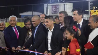 Humberto Suazo encabezó inauguración de estadio que donó a Lo Gallardo