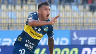 ¿No estaba descartado? La U reactiva su interés por Rodrigo Contreras