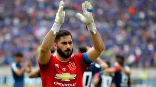 Johnny Herrera: Vamos a pelear hasta el final, el fútbol muchas veces depara sorpresas
