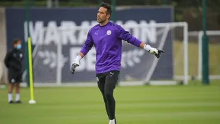 Guardiola explicó ausencia de Bravo ante Arsenal y contó que se quedará hasta el final de temporada