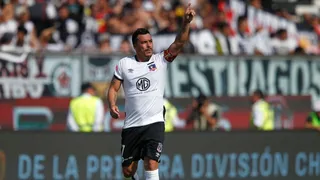 Matutino afirmó que Esteban Paredes analiza la opción de posponer su retiro