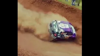 Piloto Alex Heilbrunn protagonizó fuerte volcamiento en la sexta fecha del Rally Mobil