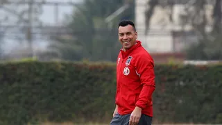Esteban Paredes describió el estricto protocolo de entrenamientos que existe en Colo Colo