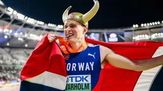 Karsten Warholm, Katie Moon y Josh Kerr brillaron en el quinto día del Mundial de Atletismo