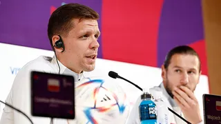 Arquero de Polonia espera que Guillermo Ochoa “tenga que recoger muchos balones de su red”