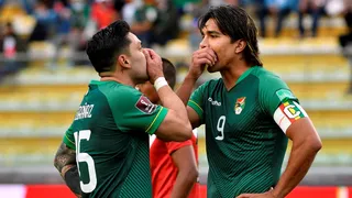 Bolivia derrotó a Perú en La Paz y le metió fuerte presión a La Roja en la Clasificatorias