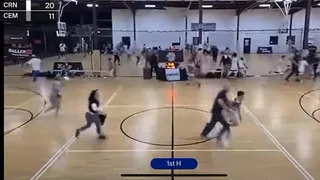 Policía detuvo a papá que amenazó a otro con una pistola en partido escolar