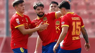 Unión Española goleó a Deportes Concepción y se acercó a los octavos de final