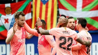 Barcelona de Vidal igualó con Eibar de Orellana en el cierre de la liga española