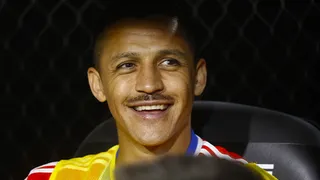 Alexis respondió con ironía el ofrecimiento de Farkas: Mejor pongamos para el estadio de la U