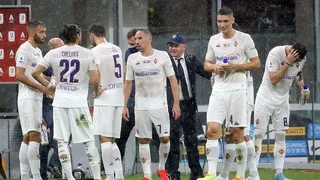 Bajo un diluvio: Alexis Sánchez volvió a ser titular en deslucida igualdad ante Fiorentina