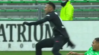 ¡Preocupación en PSG! Neymar salió lesionado y entre lágrimas por una estremecedora torcedura