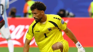 La llegada demorada de Vozinha complica el encuentro con el plantel de Colo Colo