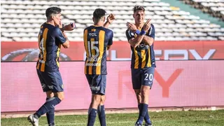 Parot fue titular en sufrida clasificación a penales de Rosario Central a la final de la Copa Argentina