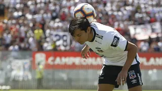 Otra mirada a la multitudinaria presentación de Matías Fernández en Colo Colo