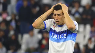 ¿Culpa del Claro Arena? La UC responde y entrega su explicación por las lesiones