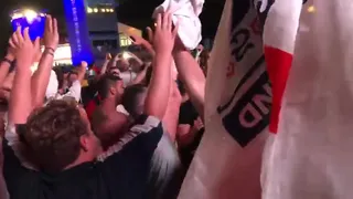 Ingleses vivieron con euforia la victoria sobre Túnez en el Mundial