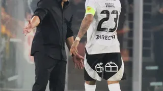 La intensa reunión de Vidal y Almirón en complejo momento de Colo Colo
