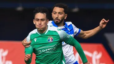 “Se acerca de forma desafiante”: Informe arbitral pone contra las cuerdas a figura de U Católica