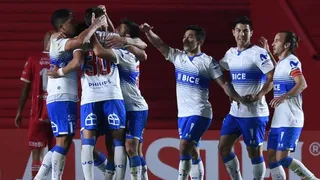 La UC logró un triunfazo ante Argentinos Juniors y se metió de lleno a la pelea por avanzar a octavos