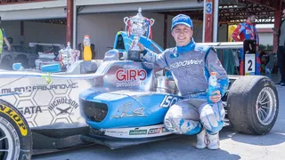 Javier Scuncio ganó la cuarta fecha y está a un paso del título de la Fórmula Codasur