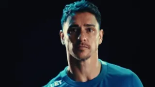 Universidad Católica presentó su tercera equipación para 2024