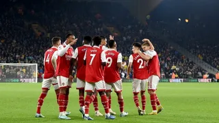 Arsenal estiró su ventaja como líder en la Premier tras batir a Wolves
