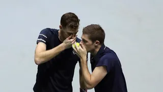 Nadal y López instalaron a España en la final de la Copa Davis tras ganar el dobles a Gran Bretaña