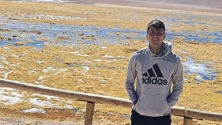 Padre de Erick Pulgar: Su humildad lo hizo llevar de vacaciones a sus amigos