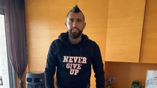 “Ahora faltan rivales”: Arturo Vidal agradeció especial regalo “gamer”
