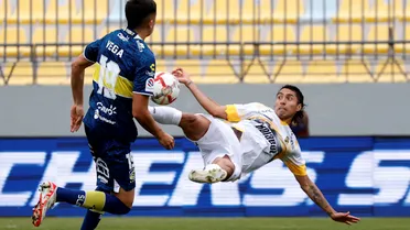 ¡Atento Gareca!: Luciano Cabral convirtió un golazo espectacular en el duelo ante Everton