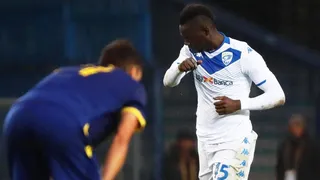 Balotelli replicó con molestia lamentable declaración de hinchas de Hellas Verona